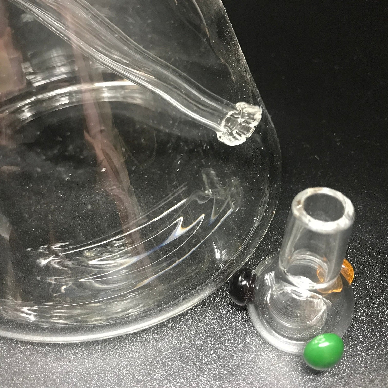 Jellyfish Glass Rasta Logo 7 Water Pipe - Image 4
