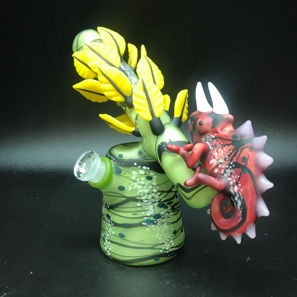 Hardman Art Glass Yellow Leaf Chameleon Bubbler - Image 2