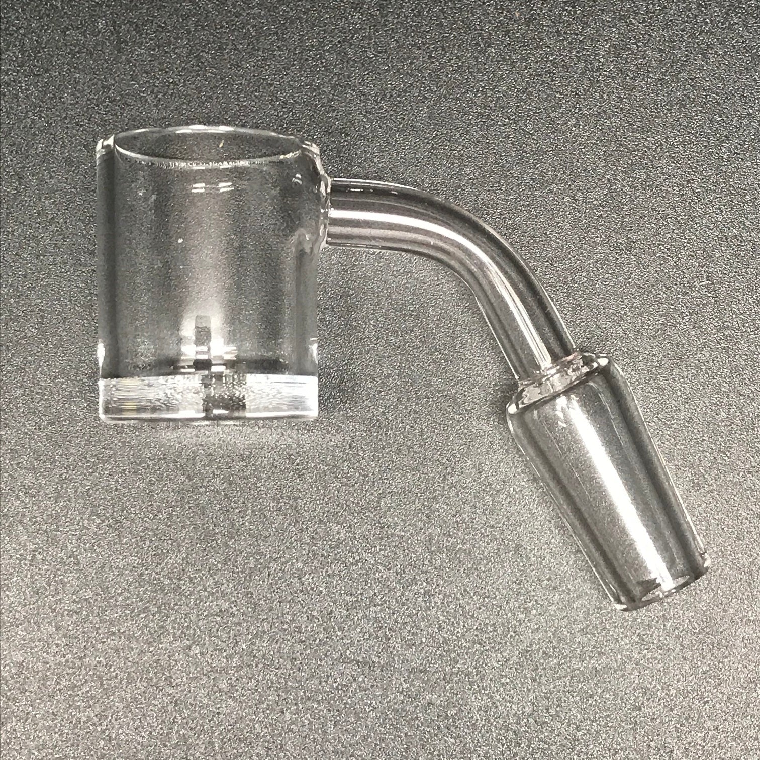 14M 45° Flat Top Opaque Bottom Quartz Banger - Image 6