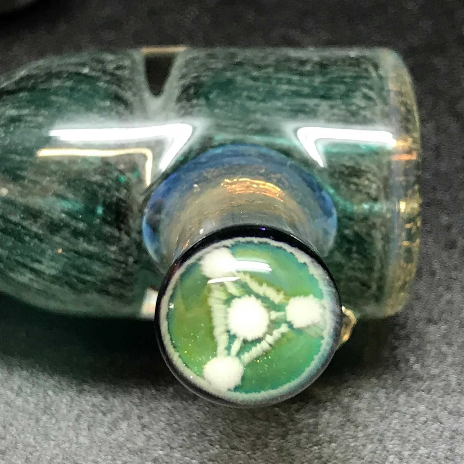 Rotational Science Glow in the Dark Frit Small Slide - 14mm - Image 4