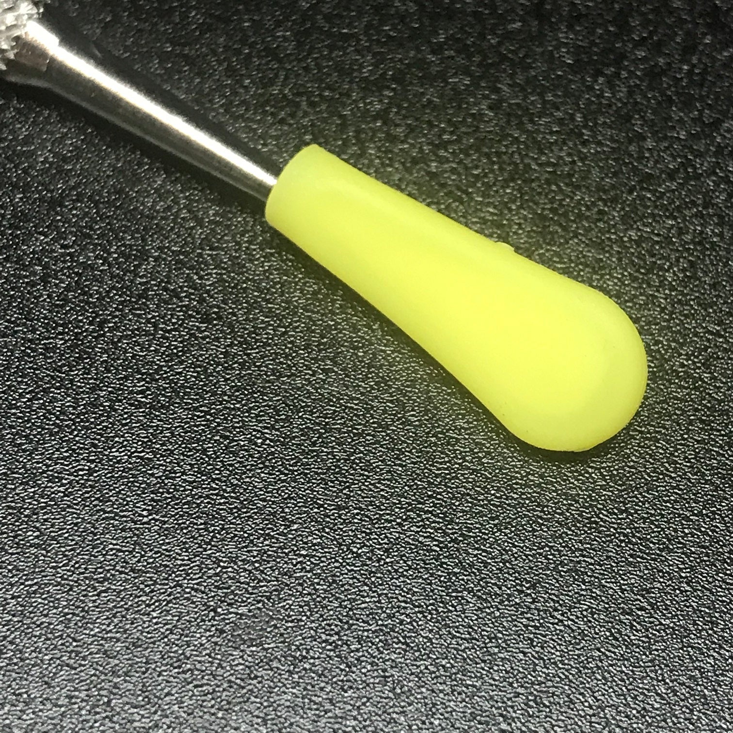Steel with Dual Silicone Tipped Dabber - Image 3